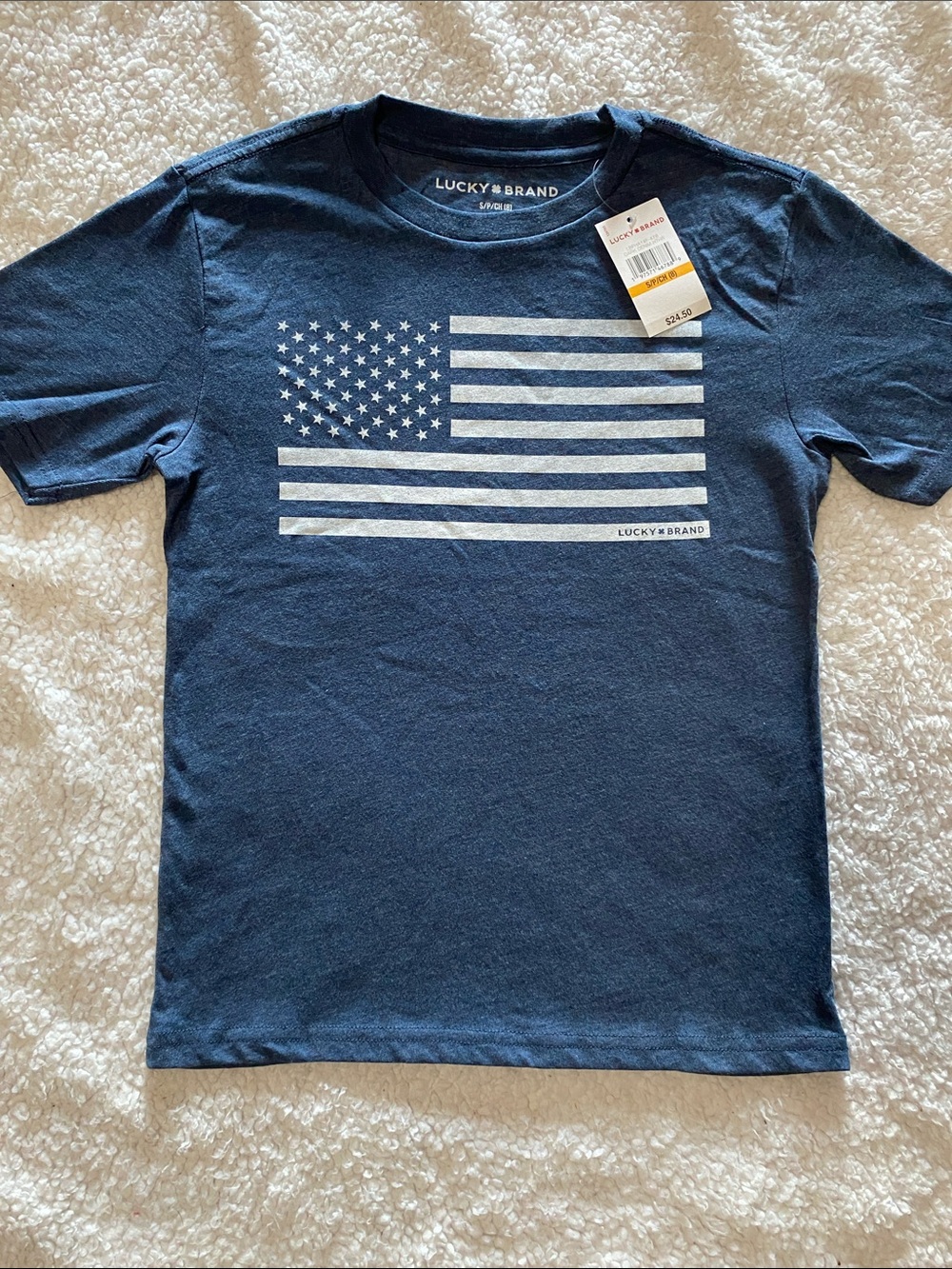 Lucky Brand boys size 8 , size small  Navy Tee with White Flag Graphic NWT